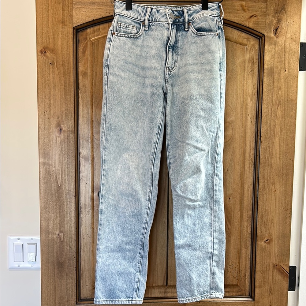 Light Blue Mom Jeans Pacsun